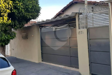 Casa térrea no bairro Vila Boa Vista I .