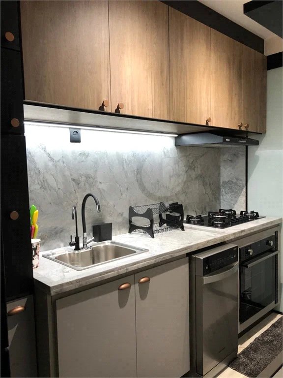 Apartamento à venda com 3 quartos, sendo 1 suíte, em Santo Amaro, São Paulo, SP