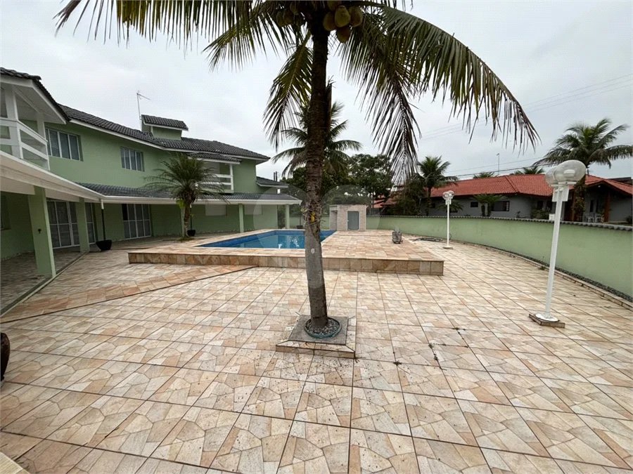 Casa à venda ou para alugar com 5 suítes em Morada da Praia, Bertioga, SP