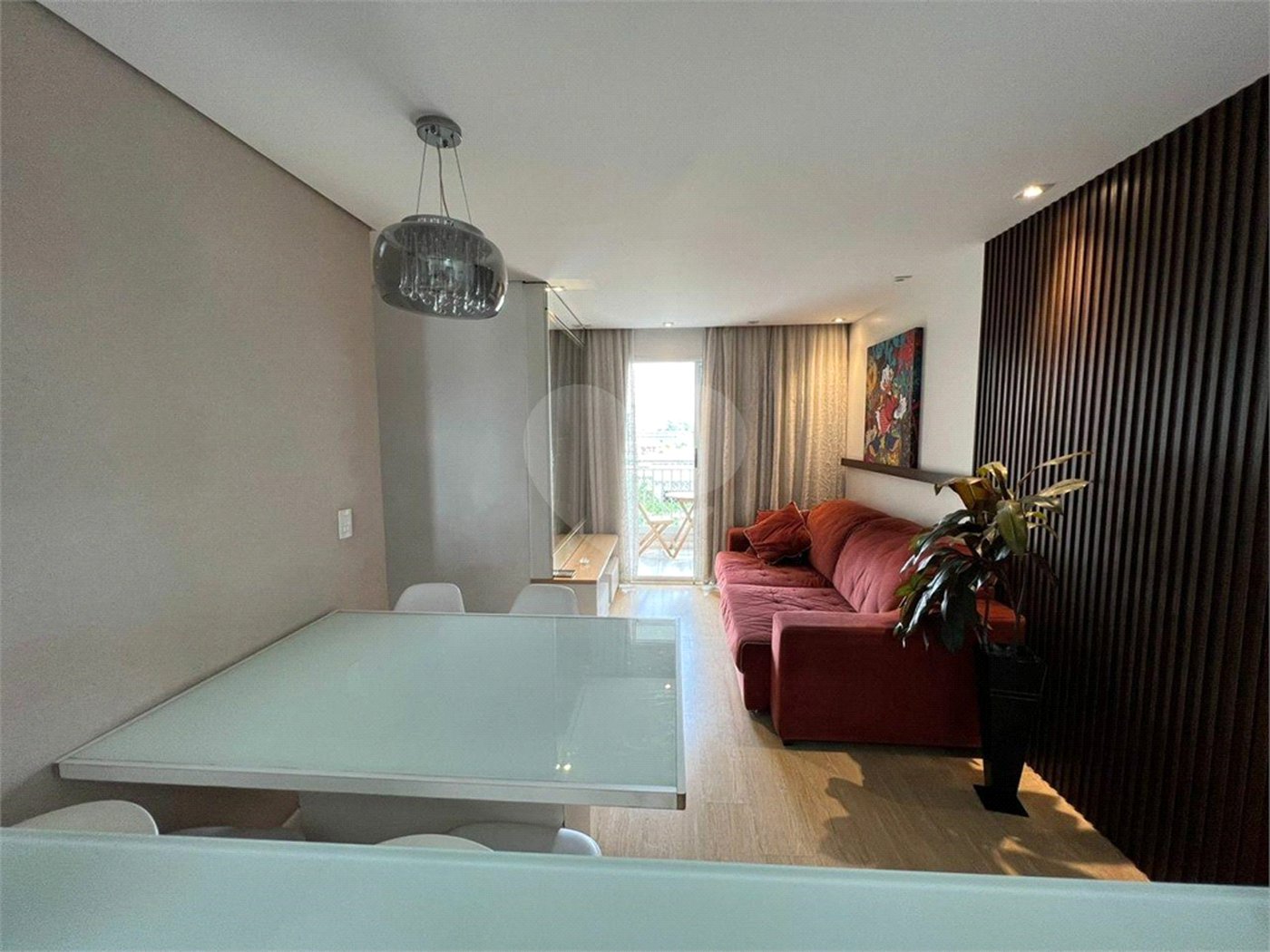 Apartamento à venda com 3 quartos, sendo 1 suíte,  em Vila Guilherme, São Paulo, SP