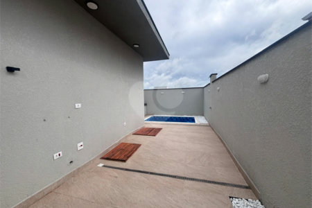 Casa à venda com 3 suítes no condomínio Campos do Conde I e II, Sorocaba - SP