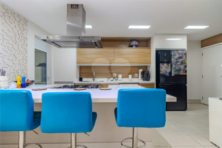 Apartamento à venda com 4 suítes em Campo Belo, São Paulo, SP