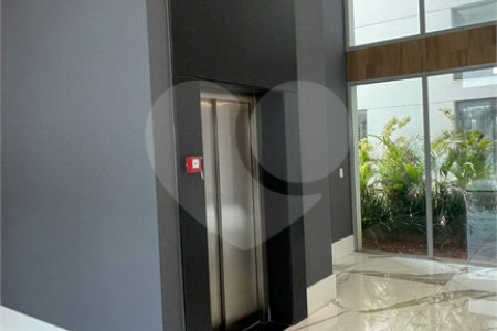 Apartamento à venda com 3 suítes em Vila Sofia, São Paulo, SP