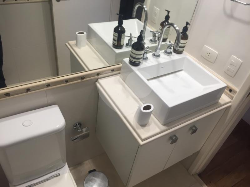 Apartamento à venda com 2 quartos em Vila Andrade, São Paulo, SP