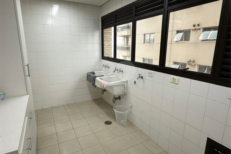 Apartamento à venda com 4 suítes em Santana, São Paulo, SP