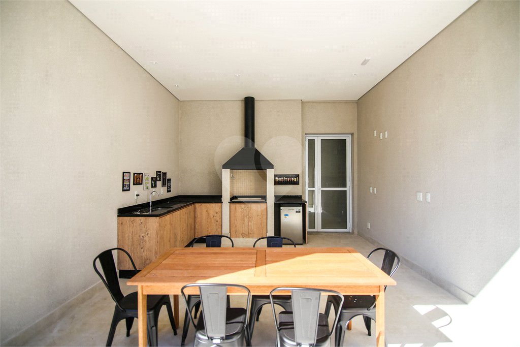 Apartamento à venda com 2 quartos em Vila Suzana, São Paulo, SP