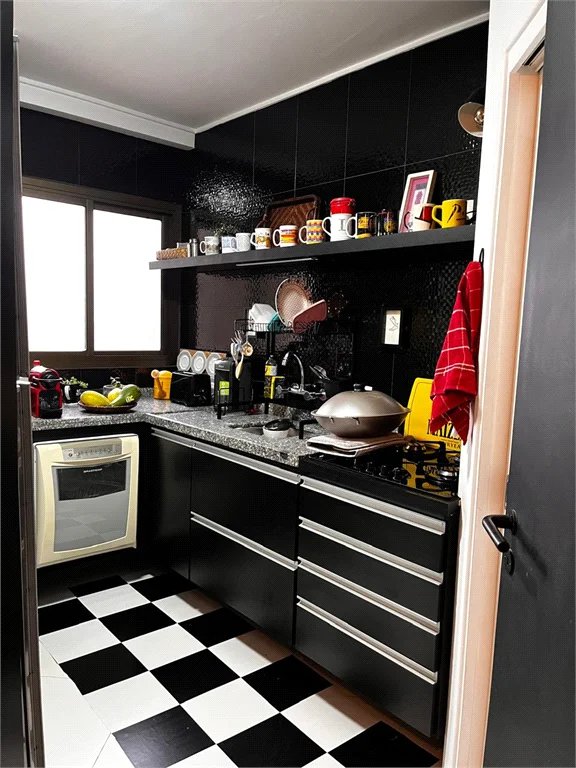 Apartamento à venda com 3 quartos, sendo 2 suítes,  em Alto da Lapa, São Paulo, SP
