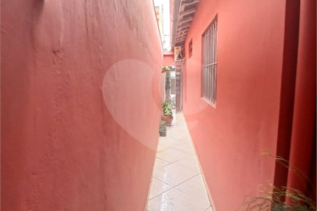 Casa à venda com 3 quartos, sendo 1 suíte, em Vila Rica, São Paulo, SP