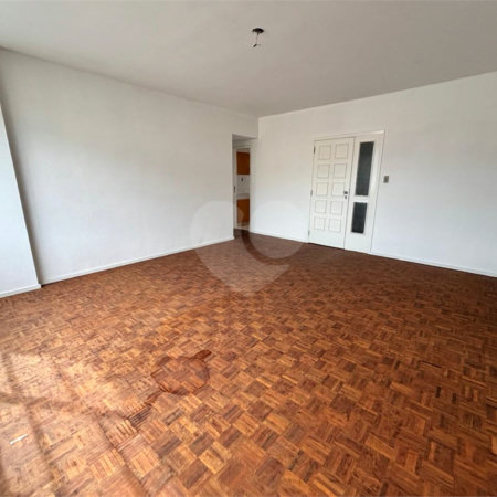 Apartamento à venda com 3 quartos, sendo 1 suíte,  em Maracanã, Rio de Janeiro, RJ