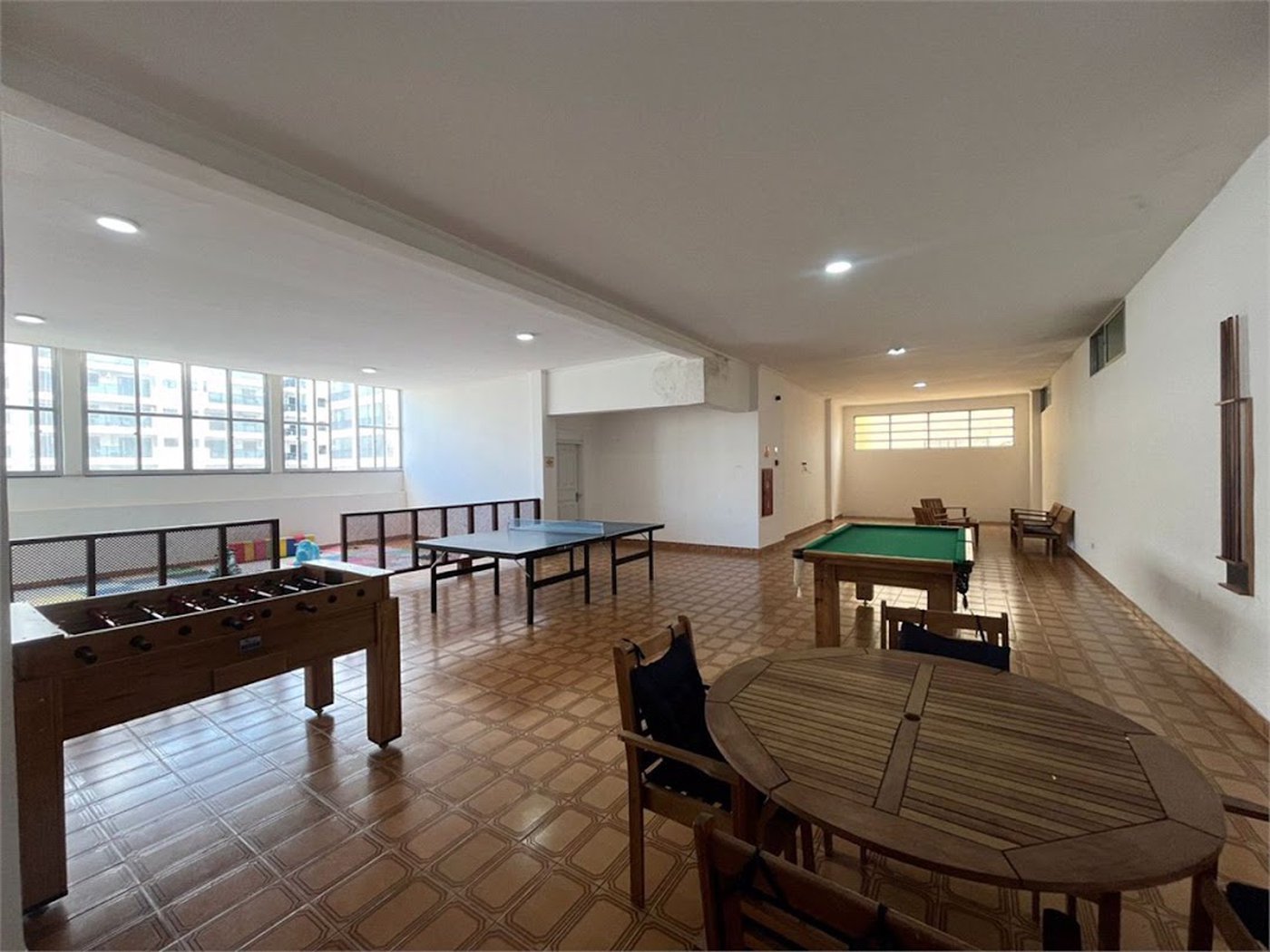 Apartamento com 1 dormitório à venda, 68 m² por R$ 280.000,00 - Pitangueiras - Guarujá/SP