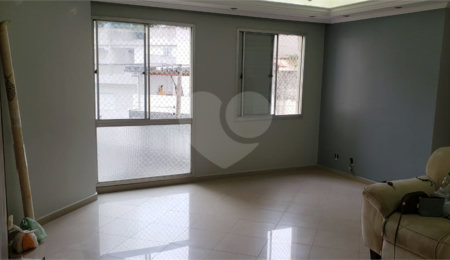 Apartamento à venda com 2 quartos em Tremembé, São Paulo, SP