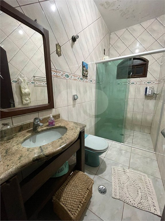 Sobrado à venda com 4 quartos, sendo 1 suíte,  em Vila Suissa, Mogi das Cruzes, SP