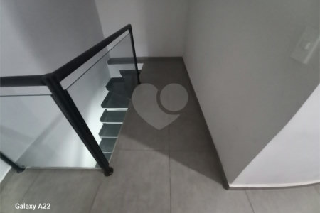 Sobrado à venda com 3 quartos, sendo 1 suíte, em Guaiaúna, São Paulo, SP