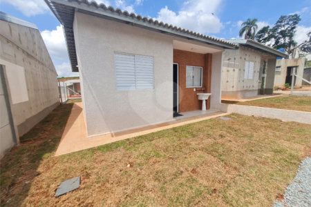 Casa Térrea à venda com 2 quartos em Caetetuba, Atibaia, SP
