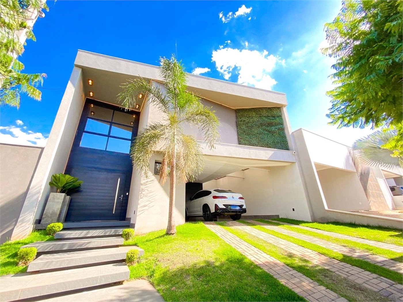 Casa à venda com 2 suítes no condomínio Jardim Residencial Vale do Campo, Araraquara - SP