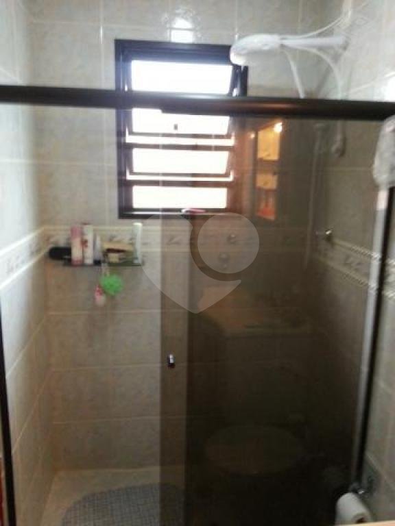 Sobrado à venda com 3 quartos, sendo 1 suíte, em Parque Vitória, São Paulo, SP