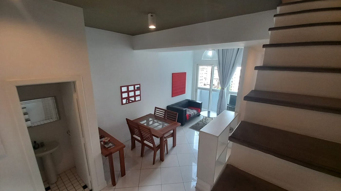 Apartamento com 2 dormitórios à venda, 96 m² por R$ 1.200.000,00 - Gonzaga - Santos/SP