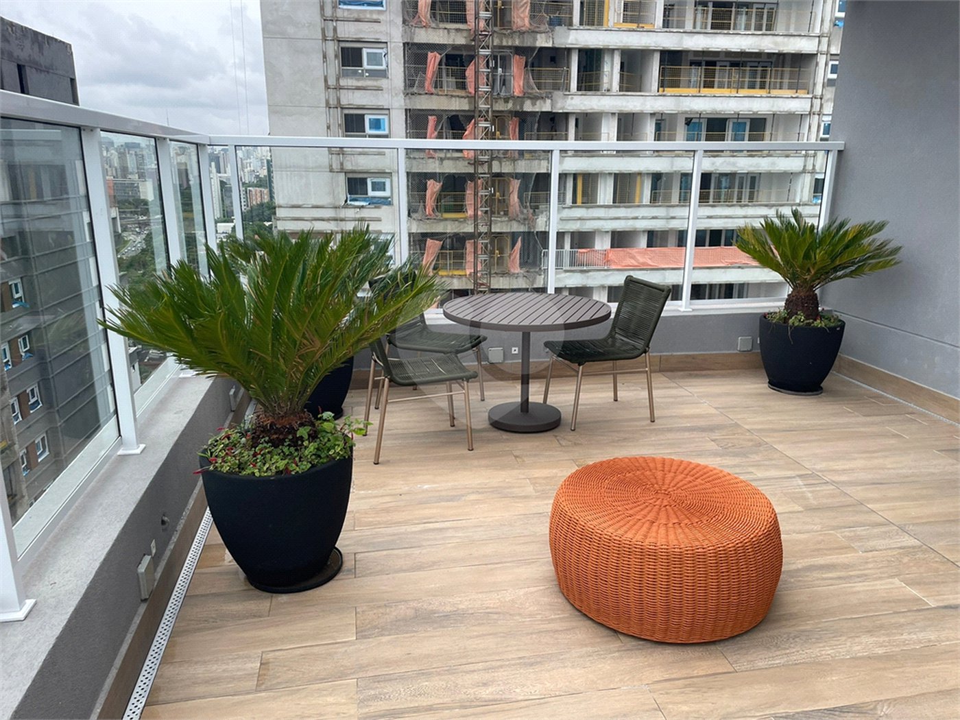 Apartamento à venda ou para alugar com 1 suíte em Vila Clementino, São Paulo, SP