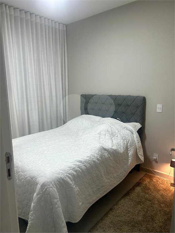 Apartamento à venda com 2 quartos, sendo 1 suíte,  em Chácaras Manão, Mairinque, SP