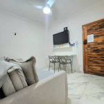 Apartamento mobiliado próximo da praia com 1 dormitório à venda, 32 m² por R$ 390.000 - Embaré - Santos/SP