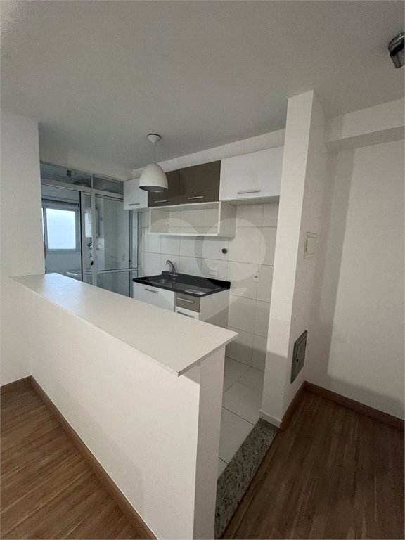 Apartamento à venda com 2 quartos, sendo 1 suíte,  em Parque Reboucas, São Paulo, SP