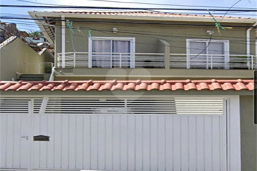 Casa à venda com 3 quartos, sendo 1 suíte, no condomínio 658, São Paulo - SP