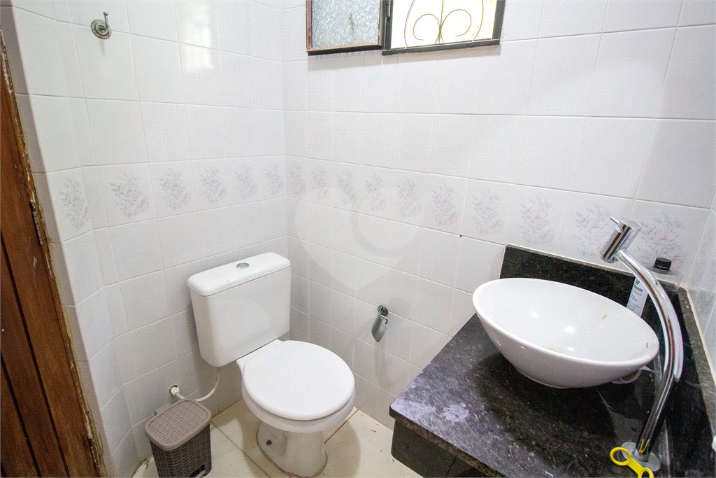 Casa à venda ou para alugar com 5 quartos, sendo 2 suítes, no condomínio Restinga Verde, São Roque - SP