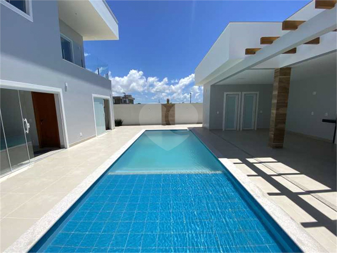 Casa à venda com 4 suítes em Ogiva, Cabo Frio, RJ
