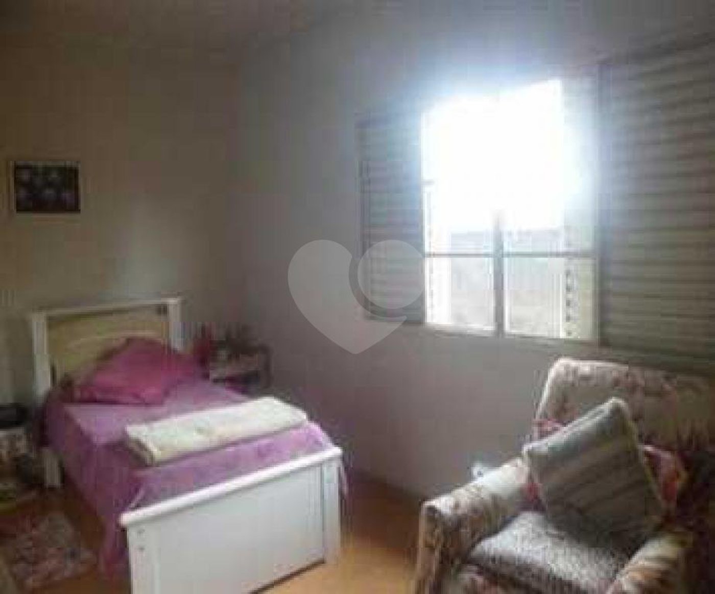 Casa à venda com 2 quartos, sendo 1 suíte, no condomínio Travessa Carmem Lúcia Carneiro,88, São Paulo - SP