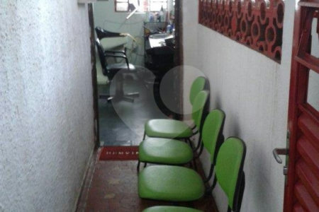Casa Térrea à venda com 4 quartos, sendo 1 suíte, em Santa Teresinha, São Paulo, SP