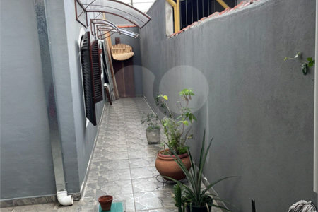 Sobrado à venda com 5 quartos, sendo 2 suítes,  em Jardim da Granja, São José dos Campos, SP
