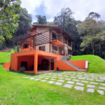 Casa à venda com 3 quartos, sendo 1 suíte, no condomínio Sausalito, Mairiporã - SP