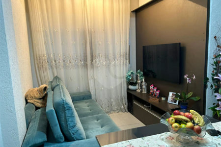 Apartamento à venda com 2 quartos, sendo 1 suíte, em Parque Santa Laura, Ferraz de Vasconcelos, SP