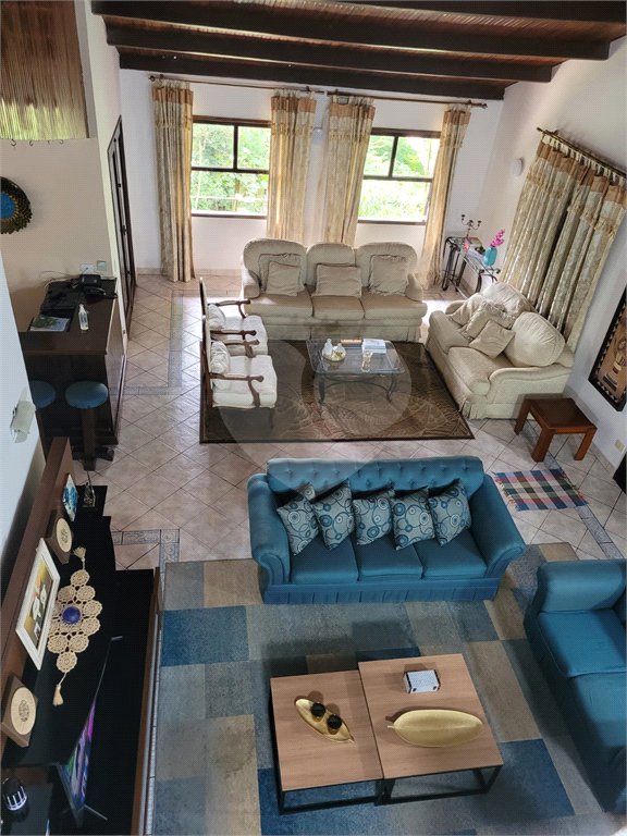 Casa à venda com 4 quartos, sendo 2 suítes,  em Serra da Cantareira, Mairiporã, SP