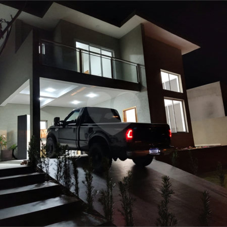 Casa à venda com 3 suítes no condomínio Residencial Alto da Floresta, Bom Jesus dos Perdões - SP