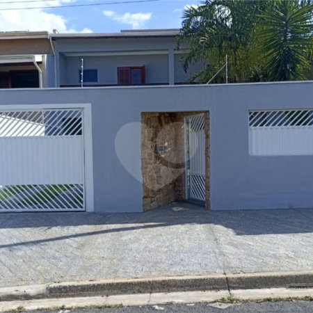 Sobrado à venda com 4 quartos, sendo 1 suíte,  em Residencial Monte Verde, Indaiatuba, SP