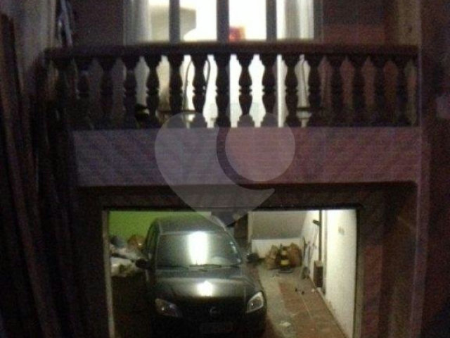 Sobrado à venda com 3 quartos, sendo 2 suítes,  em Imirim, São Paulo, SP