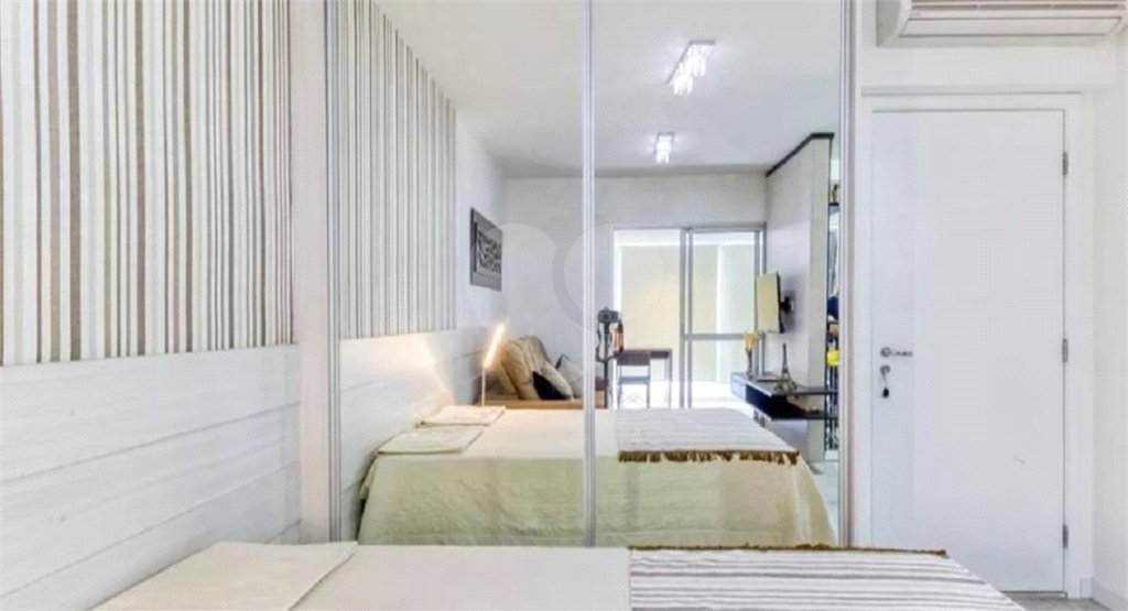 Apartamento à venda com 1 quarto em Indianópolis, São Paulo, SP