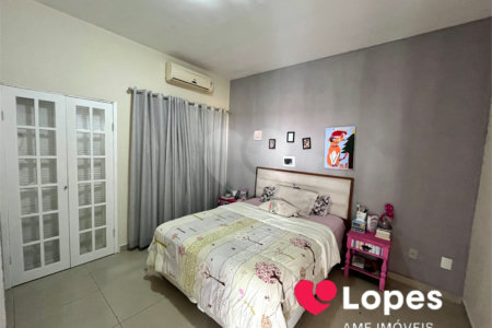 Casa à venda com 4 quartos, sendo 3 suítes, no condomínio Fazenda Cantagalo, Rio de Janeiro - RJ
