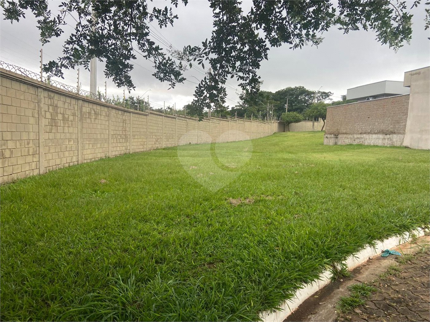 Terreno à venda em Condomínio Buona Vita, Araraquara, SP