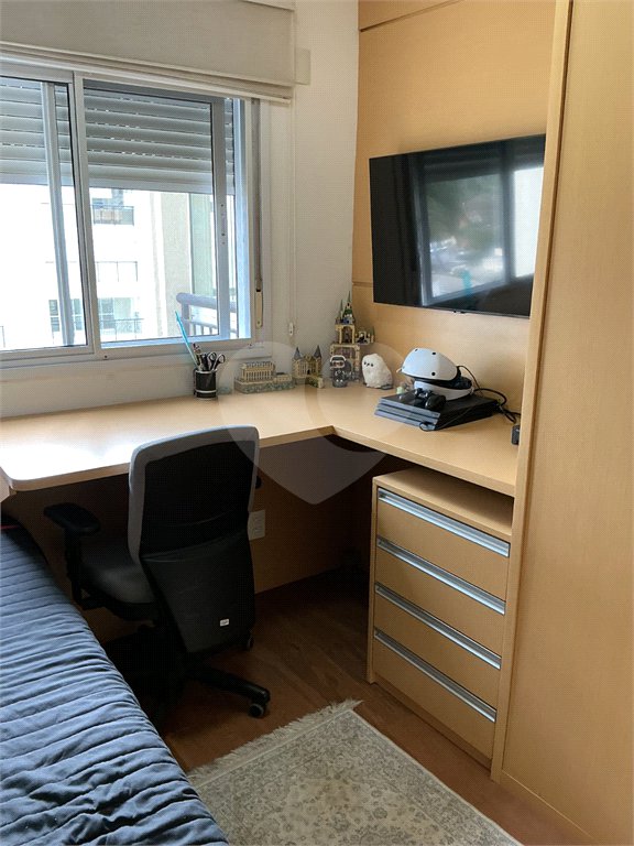 Apartamento à venda com 4 quartos, sendo 1 suíte, em Tremembé, São Paulo, SP