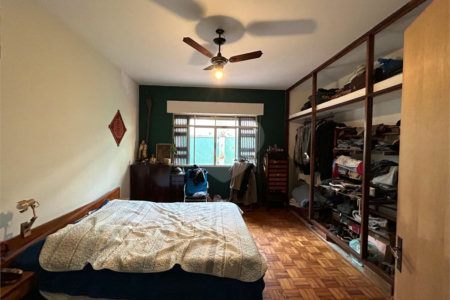 Casa à venda com 5 quartos, sendo 2 suítes, em Alto da Boa Vista, São Paulo, SP