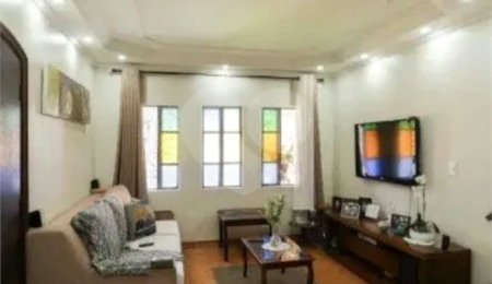 Casa à venda com 2 quartos, sendo 1 suíte,  em Conjunto Residencial Novo Pacaembu, São Paulo, SP