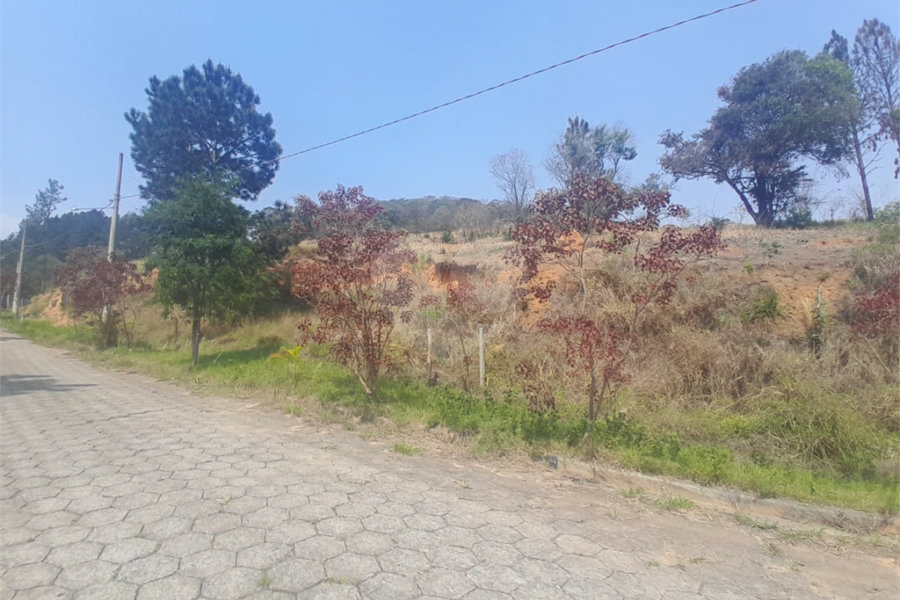 Terreno à venda no condomínio Aútria da Cantareira, Mairiporã - SP