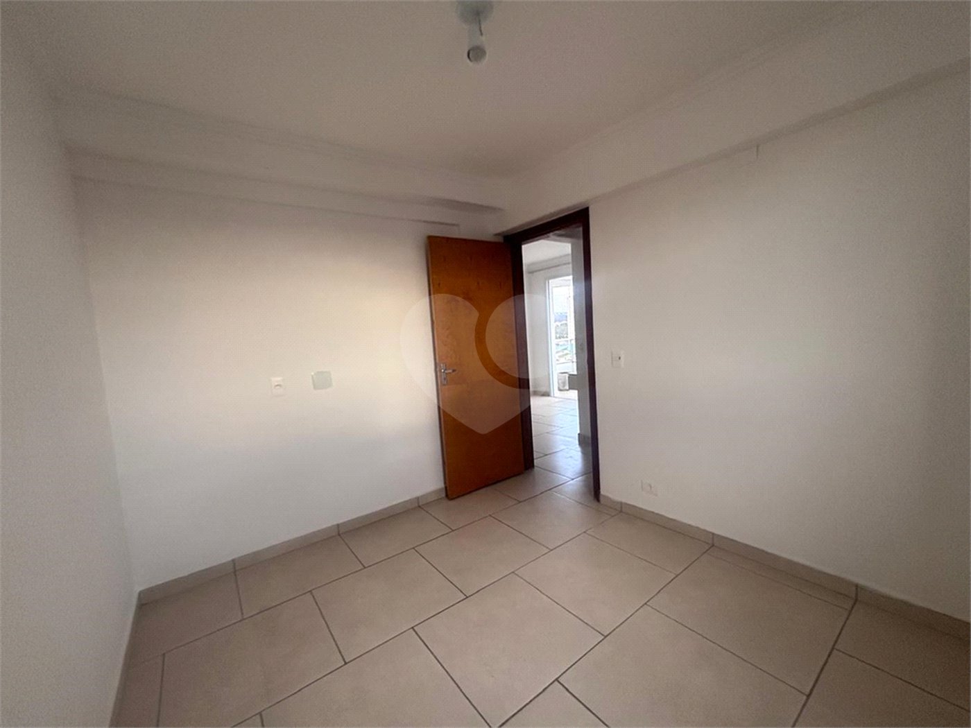Apartamento à venda com 2 quartos, sendo 1 suíte, em Jardim Piratininga, Sorocaba, SP