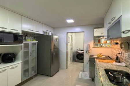 Apartamento à venda com 3 quartos, sendo 1 suíte, em Lagoa, Rio de Janeiro, RJ