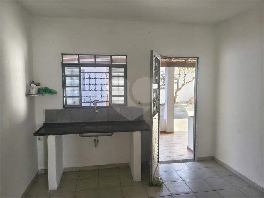 CASA AMPLA COM QUINTAL E GARAGEM PARA 4 CARROS | R$ 244.680,00 | NÃO PERCA ESSA OPORTUNIDADE!