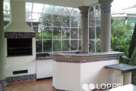 Casa à venda com 6 quartos, sendo 2 suítes, no condomínio Lago Azul Residencial e Golfe, Araçoiaba da Serra - SP