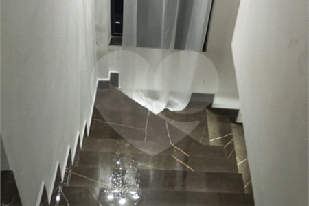 Casa à venda com 3 quartos, sendo 1 suíte, em Prinstrop, Gramado, RS