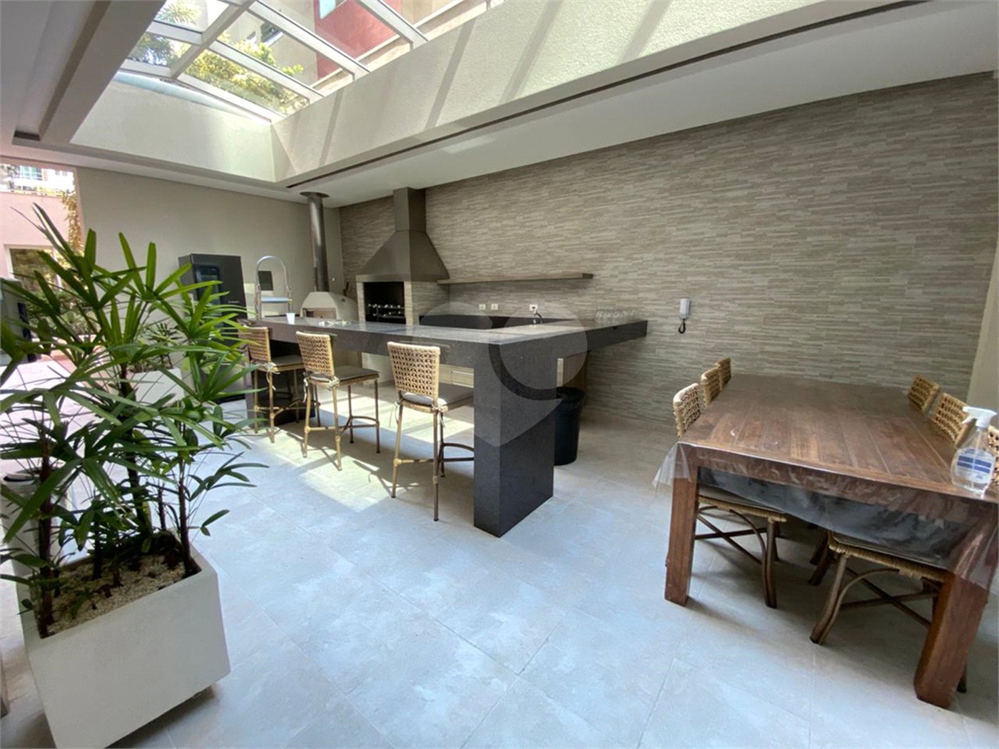 Apartamento à venda com 3 quartos, sendo 1 suíte, em Vila Regente Feijó, São Paulo, SP